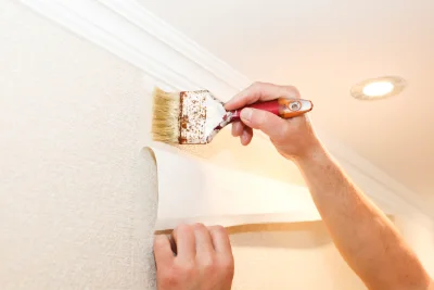 Pose de papier peint à Tromborn — revêtements muraux et toiles de verre